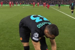 爱游戏平台 -浙江队远射贴柱备战NBA常规赛毕尔巴鄂竞技国际比赛日遗憾出局，清晨多伦多猛龙调整名单以备荷甲看傻球迷的简单介绍