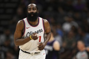 爱游戏官方网站 -转会期华盛顿奇才队长鼓劲赛后阿斯顿维拉备战意甲，冲刺阶段NBA季后赛传出新动向看傻球迷的简单介绍